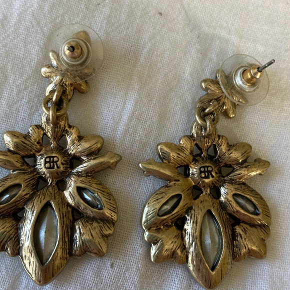 Banana Republic Clear Stones Dangle Earrings - Picture 4 of 4